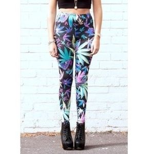 Weed Leaf Leggings